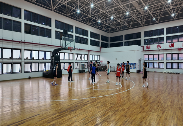 《宿州埇桥发布》3月13日报道：皖美十六运 加宿向未来・备战篇 |宿州女篮：为梦想冲刺，在“热辣滚烫”中超越自我